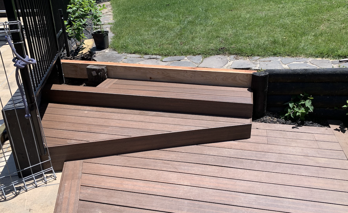 Deck decking kwila vitex louver landscaping plants build maintain joists bearers foundation concrete levels screens entry planks boardwalk retaining wall fence security gate ceader